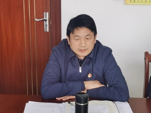院黨委委員、副院長龔加順同志作點(diǎn)評指導(dǎo).jpg